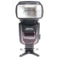 Triopo TR-586EX Speedlite TTL for Canon and Nikon